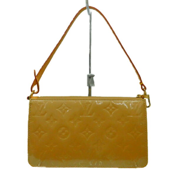 imgrc0094705686 Louis Vuitton Lexington Vernis Accessory Pouch Beige