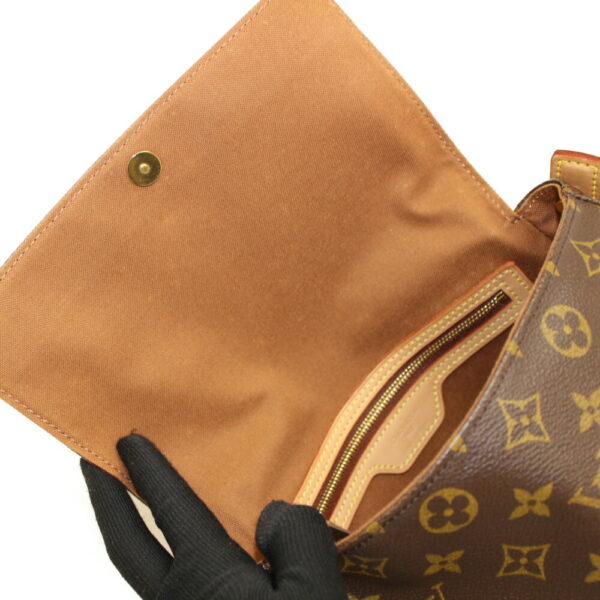 imgrc0094740980 Louis Vuitton Mini Looping Monogram Canvas Shoulder Bag Brown