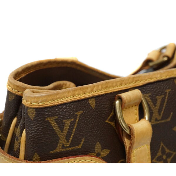 imgrc0094799775 Louis Vuitton Batignolles Vertical Tote Bag Monogram