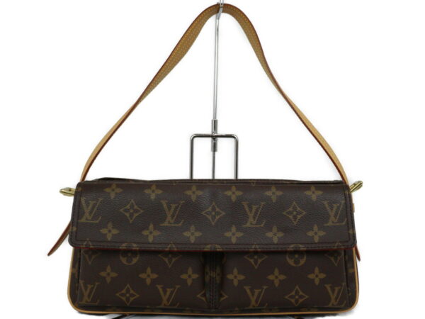 imgrc0094862849 Louis Vuitton Viva Cite MM Monogram Canvas Handbag Brown