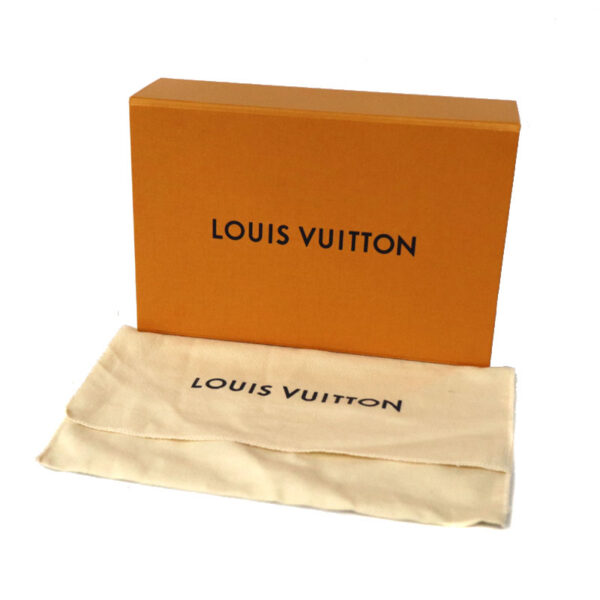 imgrc0094888061 Louis Vuitton Portefeuille Twist Belt Chain Wallet Monogram