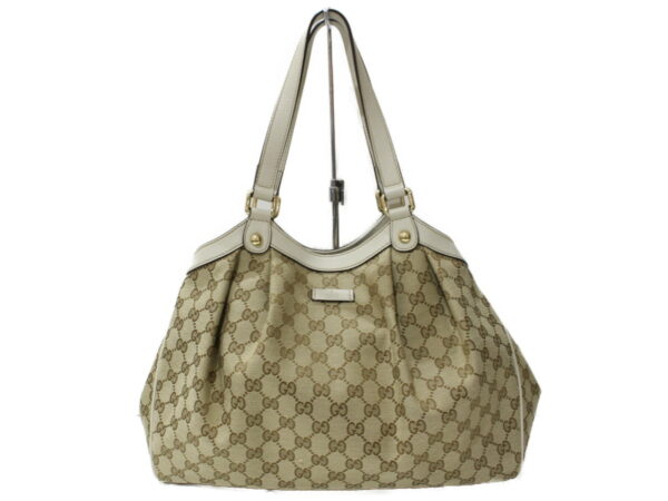 imgrc0094926184 Gucci GG Canvas Tote Bag Beige Ivory