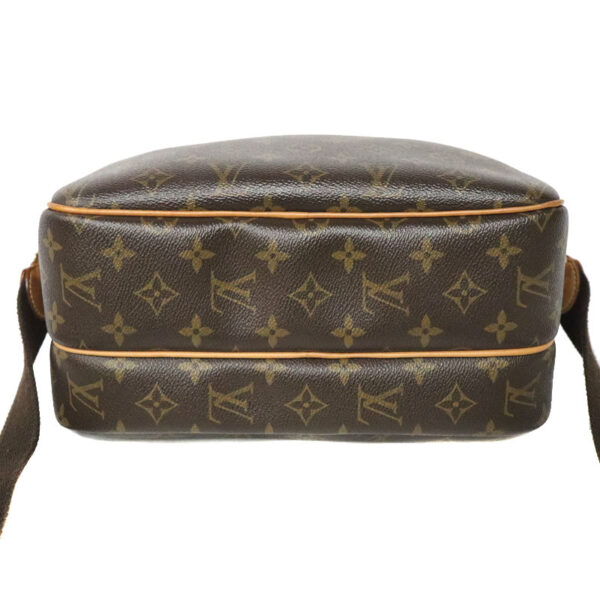 imgrc0094991837 Louis Vuitton Reporter Shoulder Bag Monogram