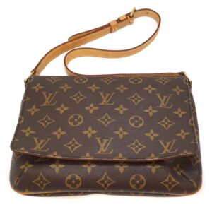 imgrc0095232525 Louis Vuitton Petite Malle Souple Monogram Shoulder Bag