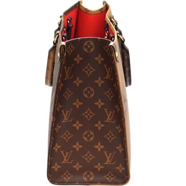 imgrc0095232778 Louis Vuitton On the Go MM 2WAY Tote Bag