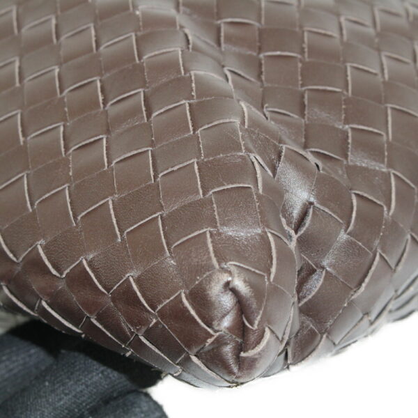 imgrc0095309513 Bottega Veneta Intrecciato Shoulder Bag Leather Brown