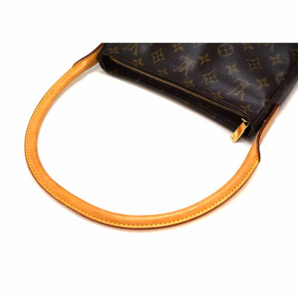 imgrc0095343870 Louis Vuitton Looping MM Shoulder Bag Monogram