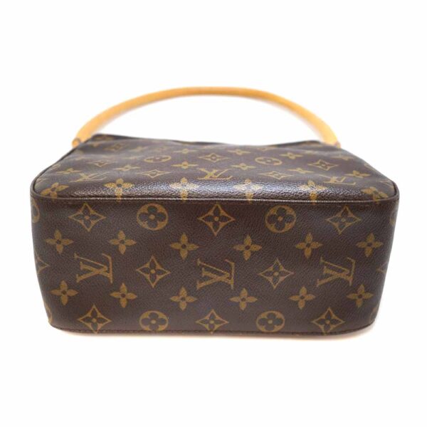 imgrc0095343876 Louis Vuitton Looping MM Shoulder Bag Monogram