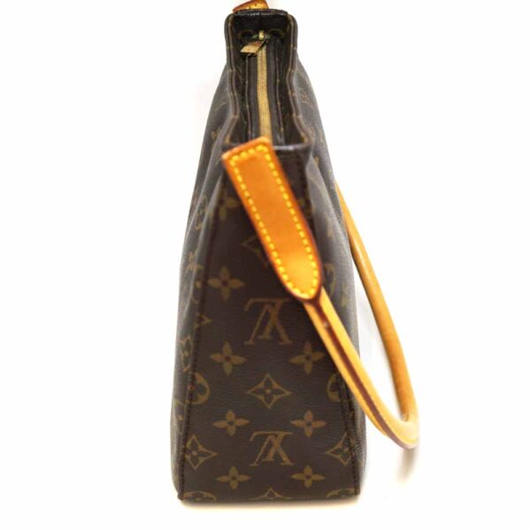 imgrc0095343877 Louis Vuitton Looping MM Shoulder Bag Monogram