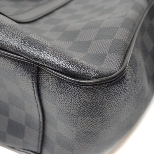 imgrc0095423254 Louis Vuitton Tadao Bag Damier Graphite