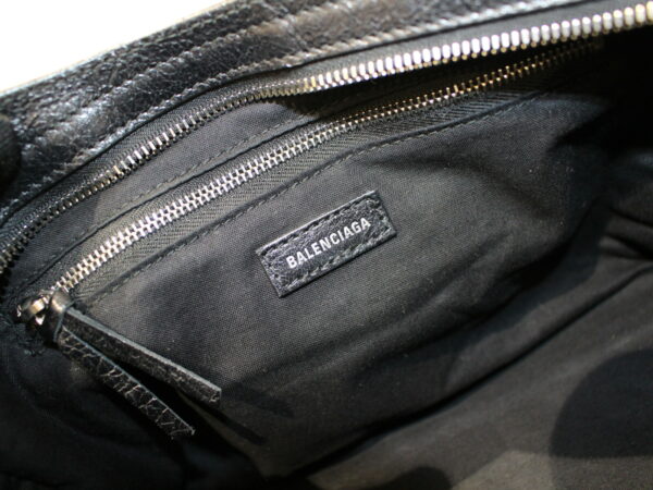 imgrc0095607705 Balenciaga City S Leather Handbag Black