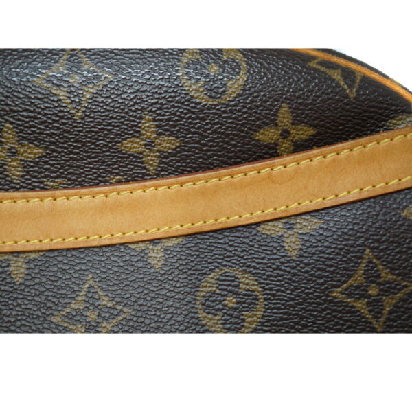 imgrc0095630098 Louis Vuitton Blois Shoulder Bag Monogram