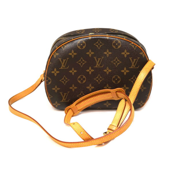 imgrc0095630102 Louis Vuitton Blois Shoulder Bag Monogram