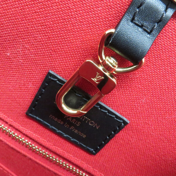 imgrc0095759259 Louis Vuitton On the Go Bag Monogram