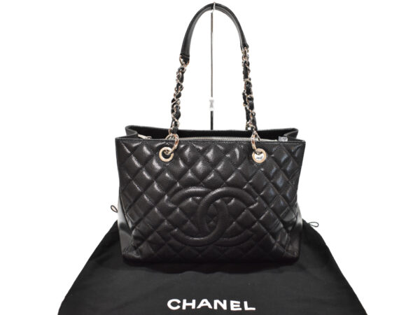 imgrc0095839523 Chanel Matelasse GST Caviar Skin Tote Bag Black