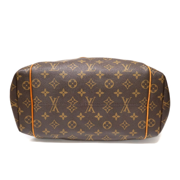 imgrc0095961932 Louis Vuitton Totally MM tote bag Monogram