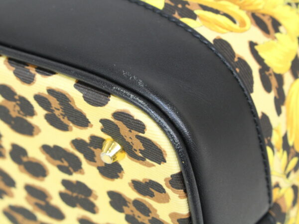 imgrc0095969094 Versace Handbag Leopard Leather Yellow Black