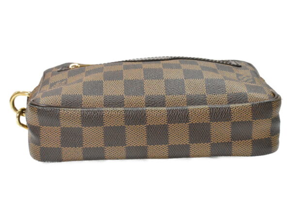 imgrc0095990822 Louis Vuitton Pochette Bier Macau Clutch Damier Ebene Brown