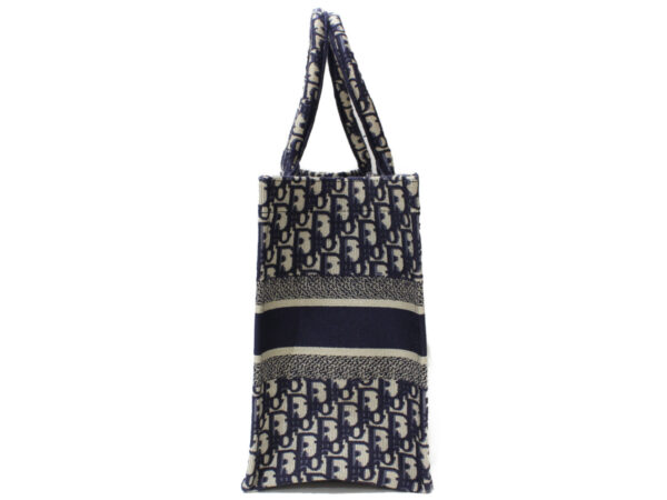 imgrc0095997528 Dior Book Tote Navy