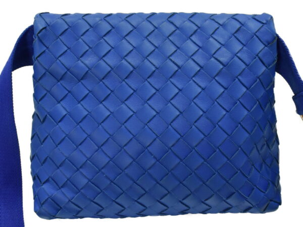 imgrc0096066490 Bottega Veneta Intrecciato Shoulder Bag Leather Blue