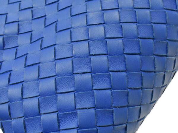 imgrc0096066504 Bottega Veneta Intrecciato Shoulder Bag Leather Blue