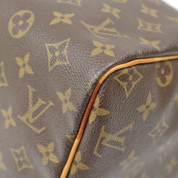 imgrc0096092518 Louis Vuitton Speedy 30 Monogram Handbag