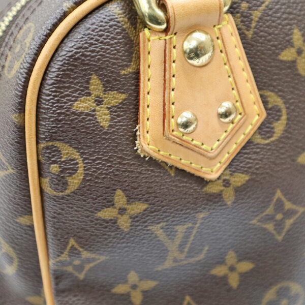 imgrc0096146889 Louis Vuitton Manhattan PM Monogram Handbag