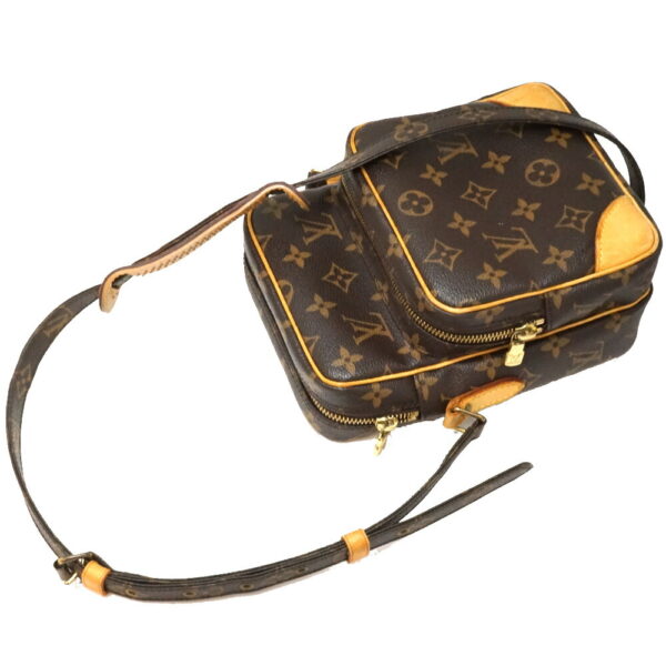 imgrc0096173796 Louis Vuitton Amazon Shoulder Bag Monogram