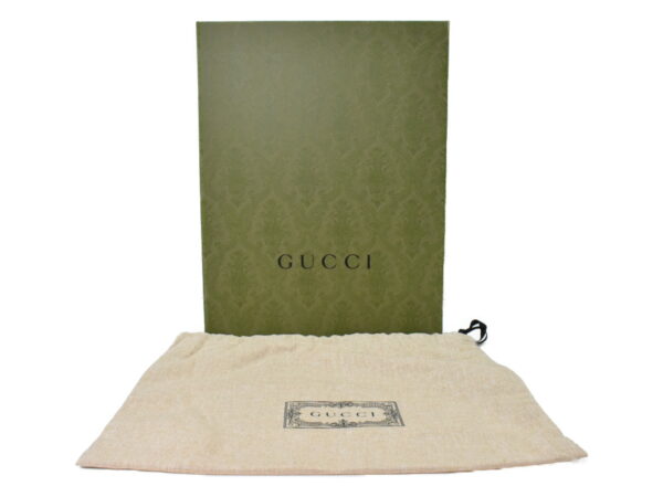 imgrc0096184487 Gucci Jumbo GG Messenger Bag Canvas Beige