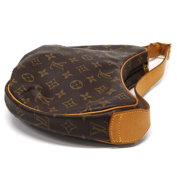 imgrc0096399978 Louis Vuitton Croissant MM One Handle Bag Monogram