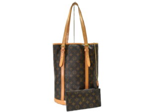 imgrc0096408322 Louis Vuitton Hippo MM Antigua Shoulder Bag Brown