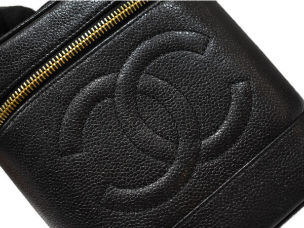 imgrc0096500101 Chanel Vanity Caviar Skin Handbag Black