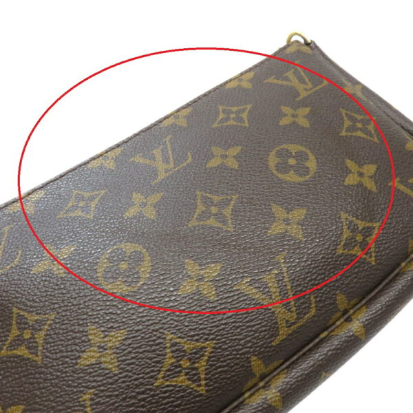 imgrc0096500222 Louis Vuitton Pochette Accessoire Monogram Crossbody Bag