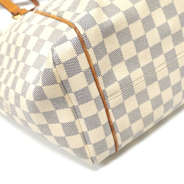 imgrc0096657847 Louis Vuitton Totally MM tote bag Damier Azur