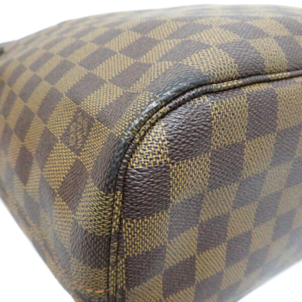 imgrc0096698138 Louis Vuitton Neverfull MM Bag Damier Ebene