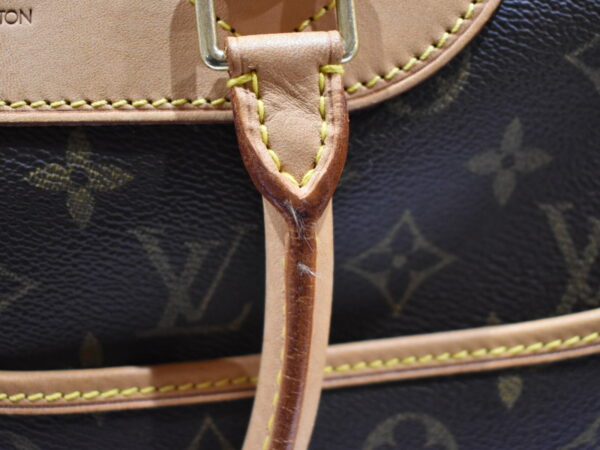 imgrc0096709199 Louis Vuitton Deauville Handbag Monogram Brown