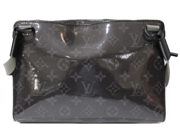 imgrc0096725224 Louis Vuitton Eclipse Glaze Messenger PM Monogram Eclipse Shoulder Bag Black Gray