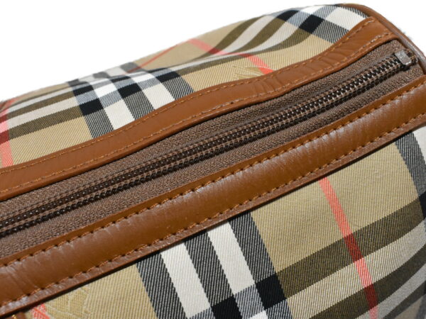 imgrc0096801974 Burberry Nova Check Travel Bag Beige