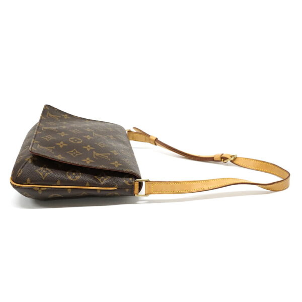 imgrc0096944632 Louis Vuitton Musette Tango Short Monogram Bag