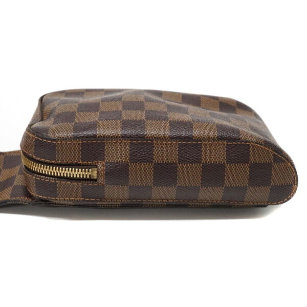 imgrc0096998590 Louis Vuitton Jeronimos Body Bag Damier