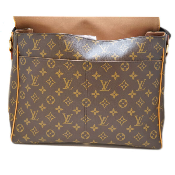 imgrc0097762640 Louis Vuitton Aves Shoulder Bag Monogram