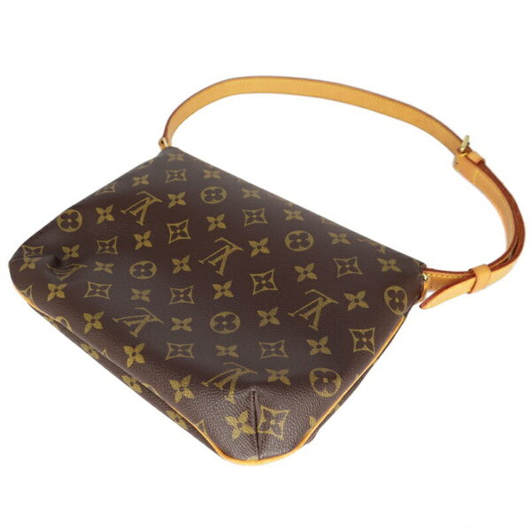 imgrc0097887666 Louis Vuitton Musette Tango Short Monogram Bag