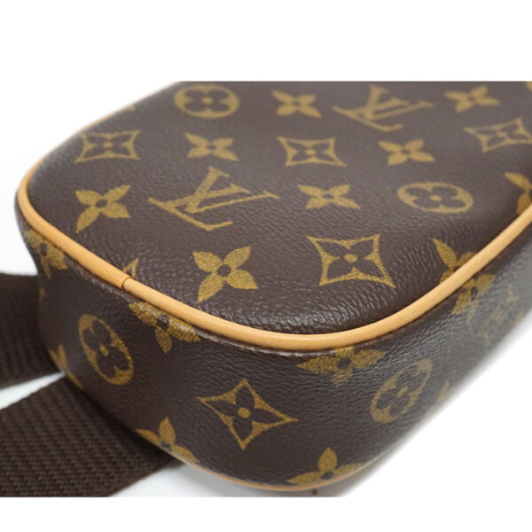 imgrc0097889458 Louis Vuitton Pochette Ganju Body Bag Monogram