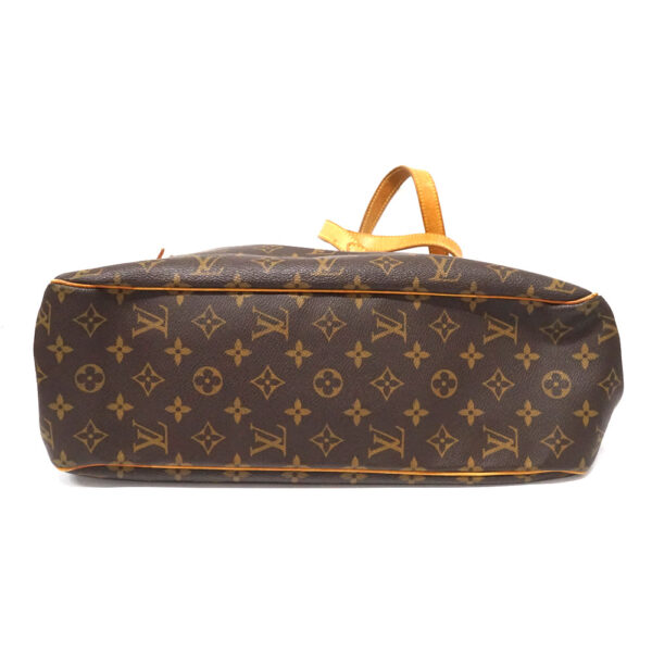 imgrc0097889489 Louis Vuitton Batignolles Horizontal Shoulder Bag Monogram