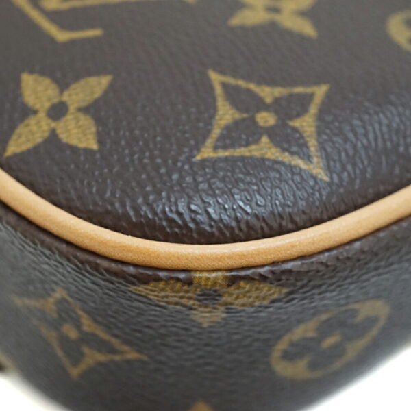 imgrc0097895759 Louis Vuitton Pochette Ganju Body Bag Monogram