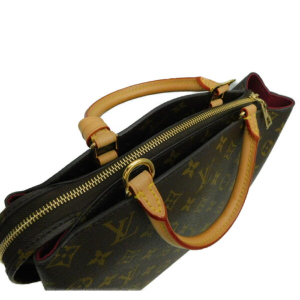 imgrc0097895788 Louis Vuitton Petit Palais PM Monogram Canvas Shoulder Bag Brown