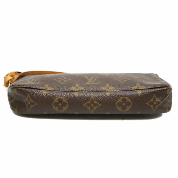 imgrc0097902762 Louis Vuitton Pochette Accessoire Handbag Monogram