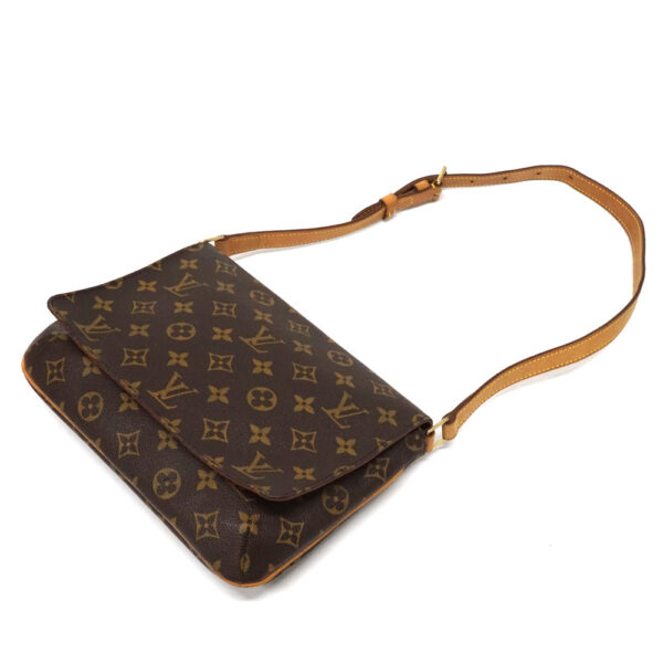 imgrc0097917046 Louis Vuitton Musette Tango Short Monogram Bag