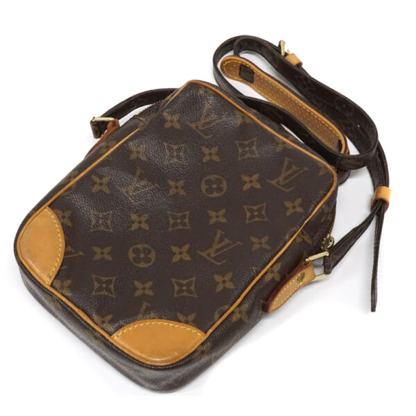 imgrc0097919846 Louis Vuitton Danube Shoulder Bag Monogram