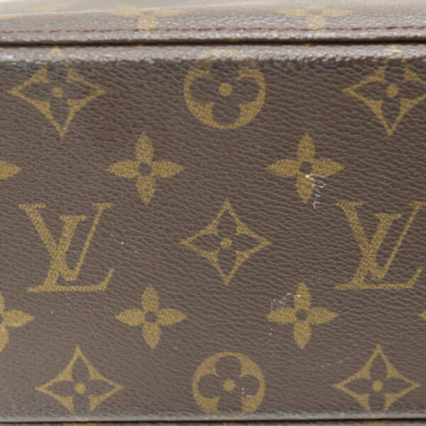 imgrc0097994392 Louis Vuitton Luco Tote Bag Monogram